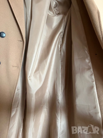 Уникално красиво палто тип Max Mara, снимка 9 - Палта, манта - 53859289