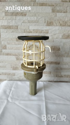 Индустриална подвижна лампа (влагозащитена и взривозащитена) - Made in GDR, снимка 2 - Други машини и части - 34840477