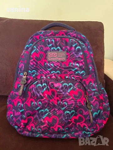 Ученическа раница "Сърца" за момиче