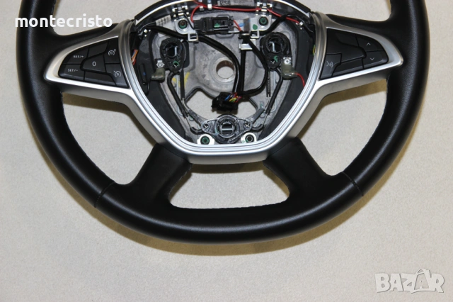 Кожен волан Dacia Duster (2022-2024г.) мултифункционален, снимка 2 - Части - 53129788