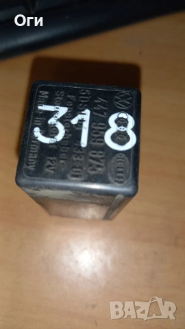 Реле стъклоповдигачи за Ауди 80,90,100,200 447 959 875 №318, снимка 2 - Части - 53356948