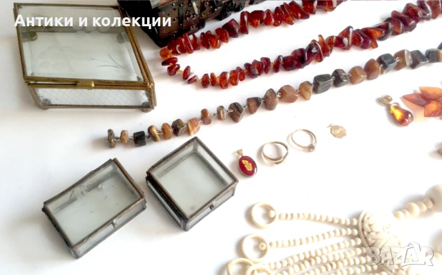 Стари предмети злато,нефрит,кехлибар,кристали,слонова кост и кутии., снимка 9 - Други ценни предмети - 51262514