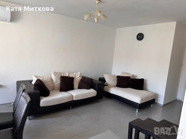 Давам под наем Тристаен апартамент с паркомясто -в гр. Варна - ул. Дунав , в Идеалния център на град