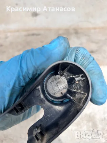 5P0955435. Капачка  заднa чистачка за Сеат Алтеа XL. 2008г, снимка 3 - Аксесоари и консумативи - 50238784