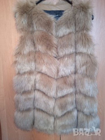 Пухкав елек с косъм, снимка 2 - Елеци - 39213885