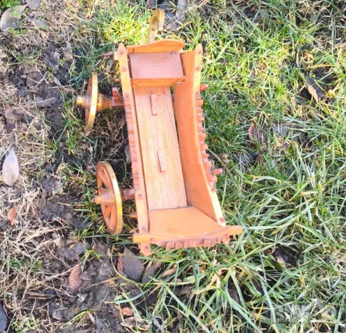 Винтидж дървена каруца , снимка 7 - Антикварни и старинни предмети - 48878455