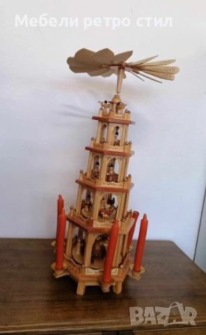 Красива многоетажна коледна пирамида от естествено дърво. Изработена с фини дърворезби и фигурки., снимка 7 - Декорация за дома - 52803137