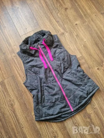 Страхотна дамска грейка THE NORTH FACE размер L , снимка 2 - Якета - 49072931