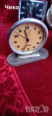 10бр различни настолни механични часовници , снимка 8 - Антикварни и старинни предмети - 52448515