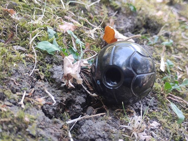 Продавам Левски сувенир, топка , острилка , снимка 9 - Други ценни предмети - 41895935