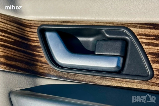 Вътрешна дръжка врата Land Rover Range Rover sport L329