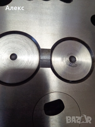 Продавам цилиндрова глава 2Lt, снимка 3 - Части - 53645638