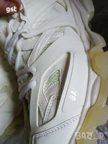 Уникални Редки Balenciaga Track 3.0 Glow in the dark наличен 45 White маратонки кецове Унисекс, снимка 7 - Маратонки - 50571222