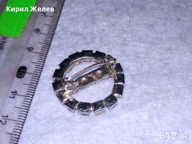 МЕСИНГОВА ПОСРЕБРЕНА РЕТРО БРОШКА с БЛЕСТЯЩИ ФАСЕТИРАНИ БОХЕМСКИ КРИСТАЛИ 37019, снимка 5 - Други - 41396163