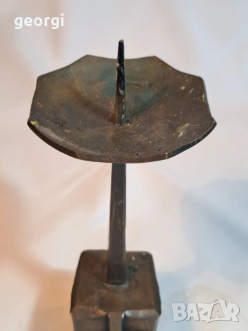 масивен бронзов свещник 33/1, снимка 3 - Декорация за дома - 53382744