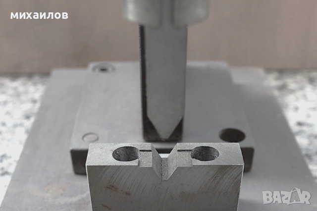 Преса за огъване, снимка 3 - Други машини и части - 51631705