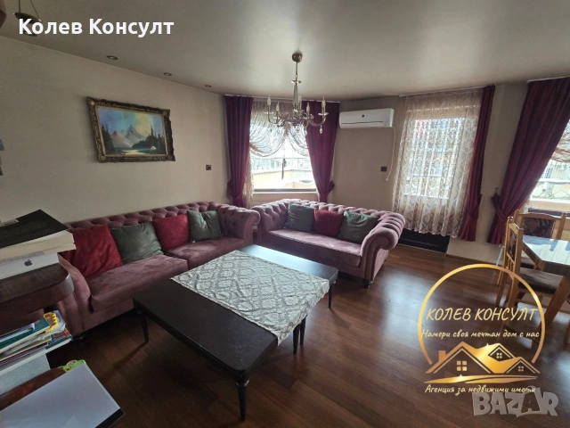 Триетажна къща гр.Харманли , снимка 5 - Къщи - 53358202