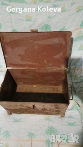 Продавам метална кутия , снимка 3 - Колекции - 38680511