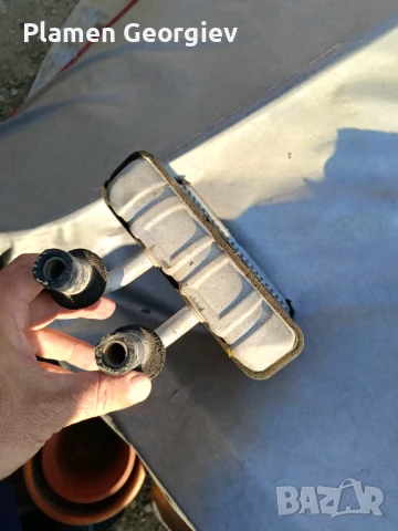 Радиатор че за парно в купето за Игнис , Джъсти