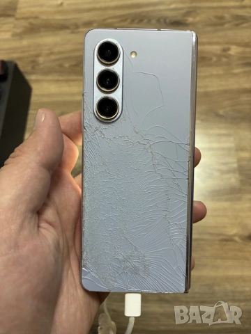 Samsung Galaxy Z Fold 5 - за ремонт, снимка 10 - Samsung - 56359870