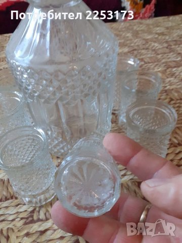 Соц.гарафа за ракия с 9 чаши, снимка 5 - Прибори за хранене, готвене и сервиране - 40058816