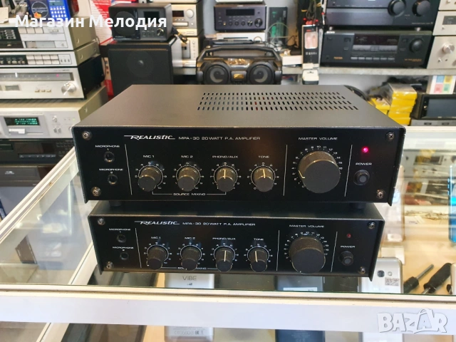 Усилвател Realistic MPA-30 В отлично техническо и визуално състояние., снимка 2 - Ресийвъри, усилватели, смесителни пултове - 47520019