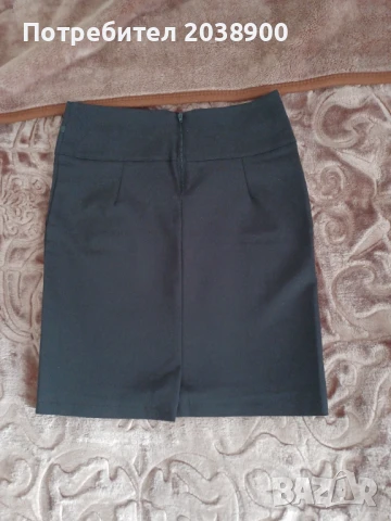 Черна пола, снимка 2 - Поли - 50928634