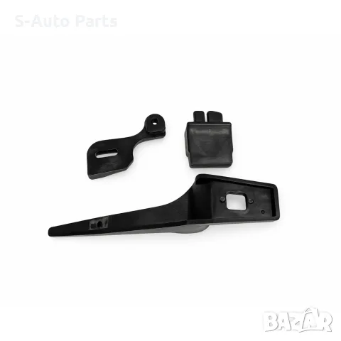 Комплект щипки за захващане на фар за Ford Fiesta MK6 Facelift, снимка 2 - Аксесоари и консумативи - 55844483