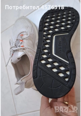 adidas NMD_V3 Ftw White/ Core Black/ Grey One, снимка 7 - Маратонки - 51498289