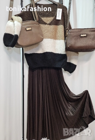 Обемен мек пуловер , снимка 5 - Блузи с дълъг ръкав и пуловери - 52290857