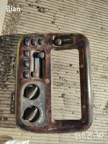 управление двузонов климатроник voyager 2000г