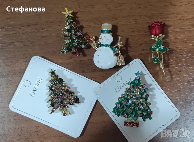Коледни брошки Елха, снимка 2 - Други - 47853685
