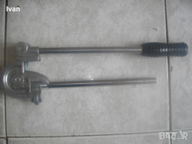 Нов Немски Ръчен Тръбогиб 12мм-Уред Огъване Меки/Полутвърди Тръби до ф12мм-0-180 Градуса/Радиус 30мм, снимка 2 - Други инструменти - 44819737