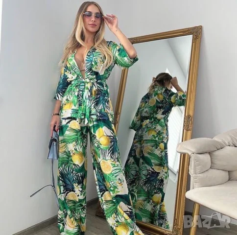 Дамски  комплект от две части , снимка 3 - Комплекти - 50452317