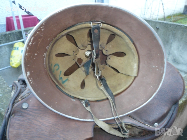 ПОЖИРНИКАРСКА КАСКА ОТ ПЕТДЕСТТЕ -АВСТРИЯ, снимка 13 - Други - 53256514