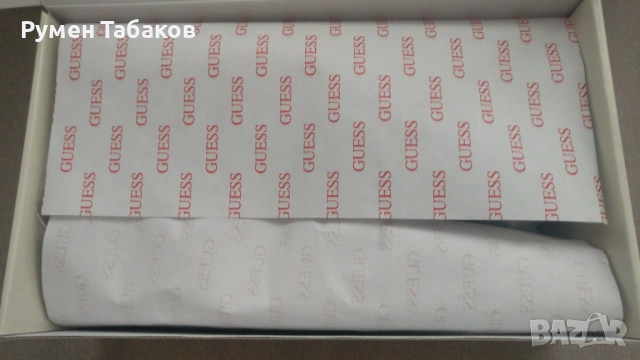 Маратонки GUESS, снимка 5 - Маратонки - 53578789