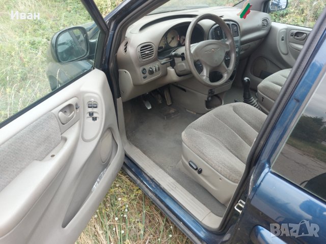 Chrysler Voyajer 2.5 crd 150кс на части, снимка 5 - Автомобили и джипове - 34177558