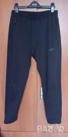 Спортен екип /анцунг Nike, снимка 3 - Спортни дрехи, екипи - 49504051