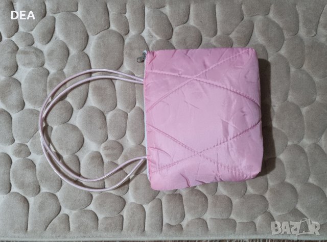 Розова чанта-6лв НОВА, снимка 1 - Чанти - 41763142