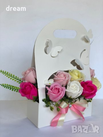 Букет от сапунени рози, снимка 8 - Декорация за дома - 37795918