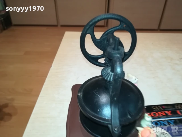 МУЗИКАЛНА МЕЛНИЦА 0606251024, снимка 13 - Антикварни и старинни предмети - 50570837