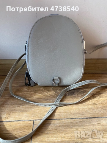 Дамска чанта, снимка 2 - Чанти - 53758616