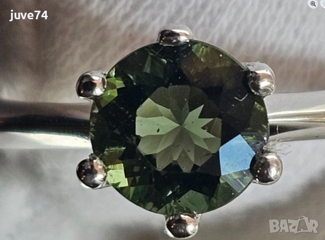 СРЕБЪРЕН ПРЪСТЕН С ФАСЕТИРАН МОЛДАВИТ (ЧЕХИЯ)