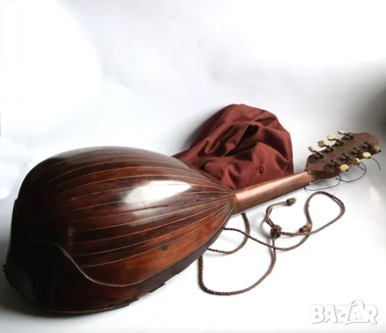 фин античен 8-струнен КОМПАНИЯ ROSARIO PORTO bowlback MANDOLIN Италия CATANIA, снимка 3 - Струнни инструменти - 48446550