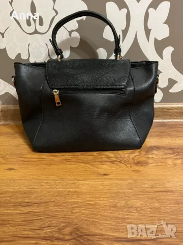 Дамска чанта, снимка 3 - Чанти - 48157065