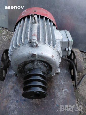 електродвигател 5,5 кв, снимка 3 - Електродвигатели - 53622906