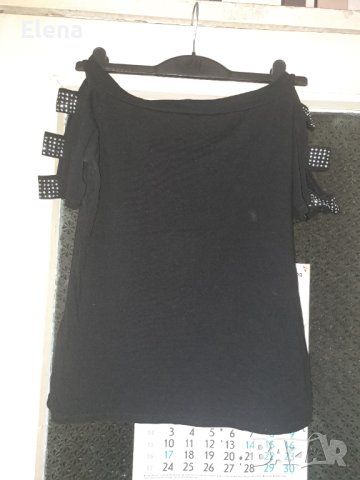 FERRI FERRUCCI  ефектна дамска тениска., снимка 3 - Тениски - 40807542