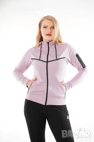 Дамски Комплект 🤍 Nike , снимка 2 - Спортни екипи - 52436975
