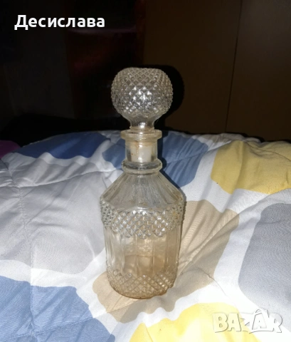 Стъклена гарафа за ракия