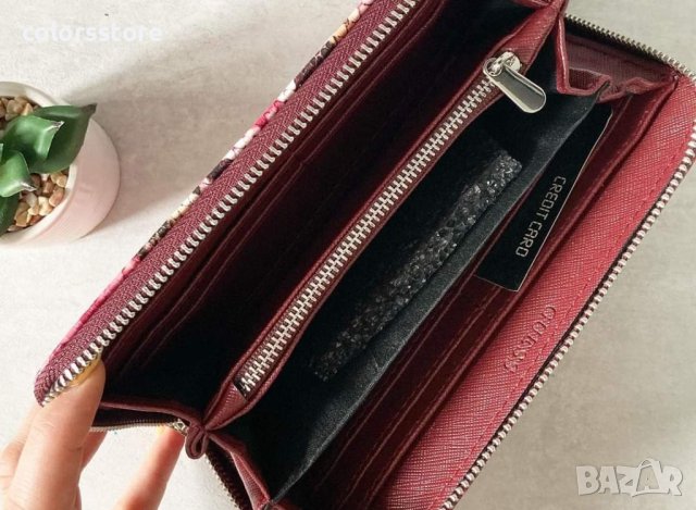 Луксозно портмоне Guess/червен животински принт  код SG-R35P, снимка 6 - Портфейли, портмонета - 41801425
